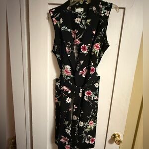 Black Sleeveless Floral Dress